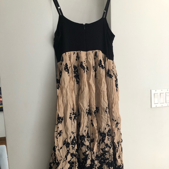 Crepe mid length dress - Picture 1 of 4